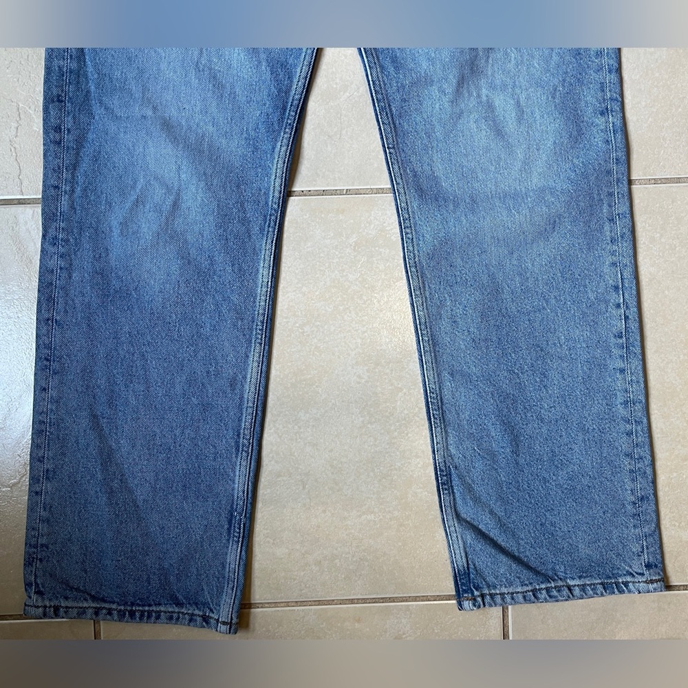 MNG Mango Jeans Womens Size 8 Mid Wash Distressed Straight Button Fly Denim - Picture 6 of 12